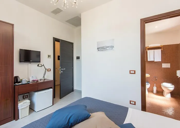 Guest house Eroom42 3*