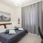 Affittacamere Eroom42 3*
